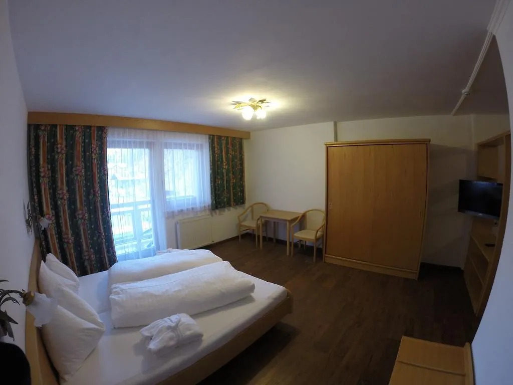 Hotel Alpina Saalbach-Hinterglemm