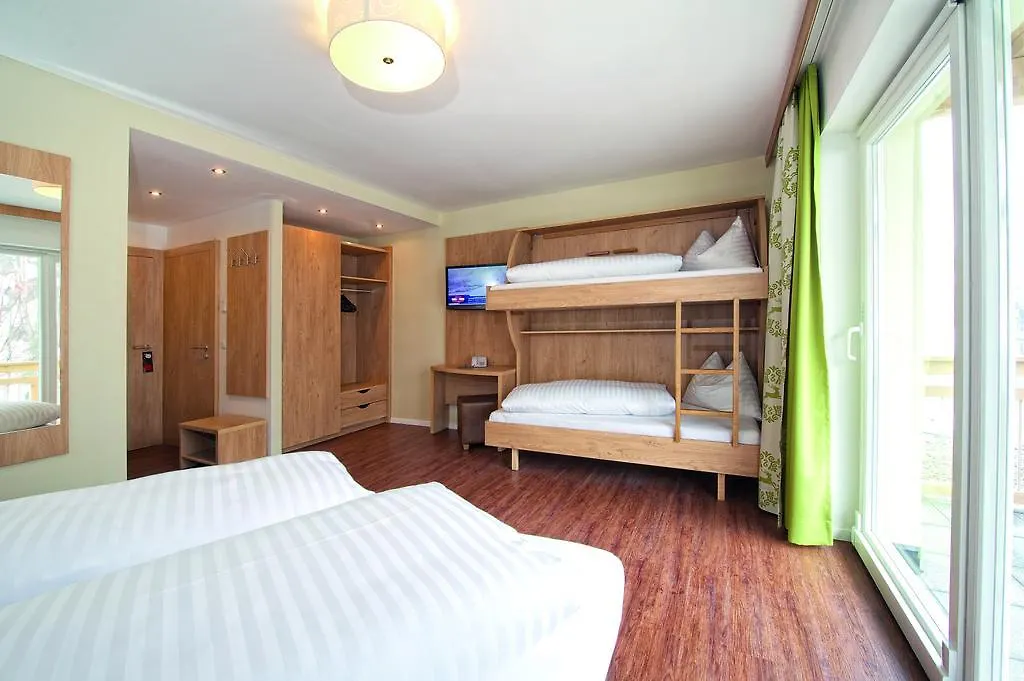 Hotel Alpina Saalbach-Hinterglemm